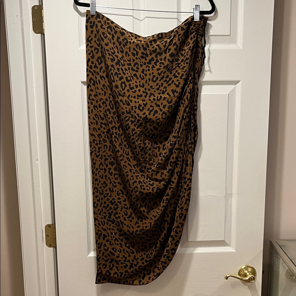 DIANE VON FURSTENBERG Silk Leopard Midi Skirt